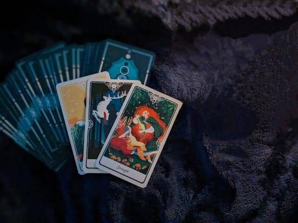 Découvrez la Puissance de la Numérologie dans la Signification des Cartes de Tarot